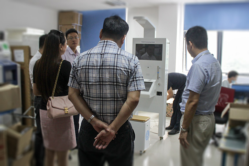 參觀旭子健康體檢自助終端 參觀旭子健康體檢自助終端